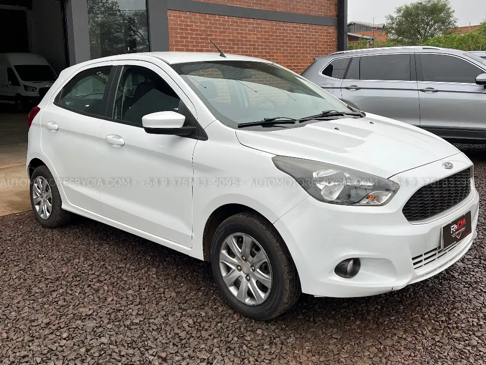 Ford KA SE – foto 2 de 11