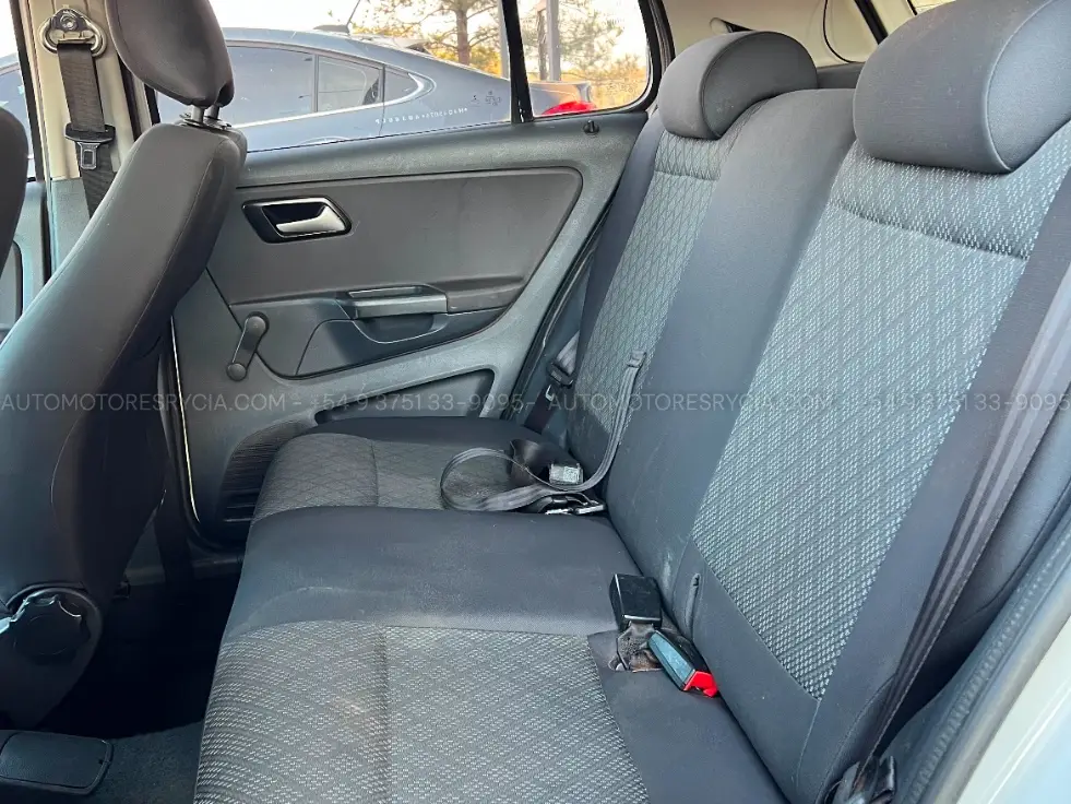 Volkswagen Fox Trendline – foto 10 de 10