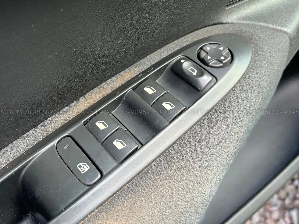 Citroen C4 Lounge Feel Pack – foto 6 de 11