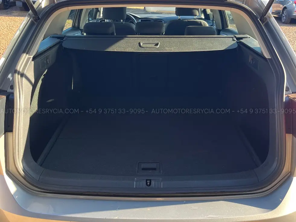 Volkswagen Golf Variant – foto 10 de 10