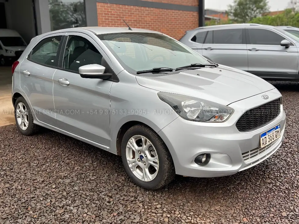 Ford KA SEL – foto 2 de 11