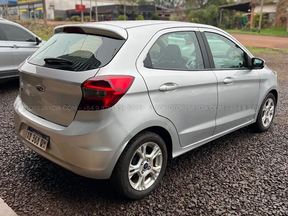 Ford KA SEL – foto 3 de 11