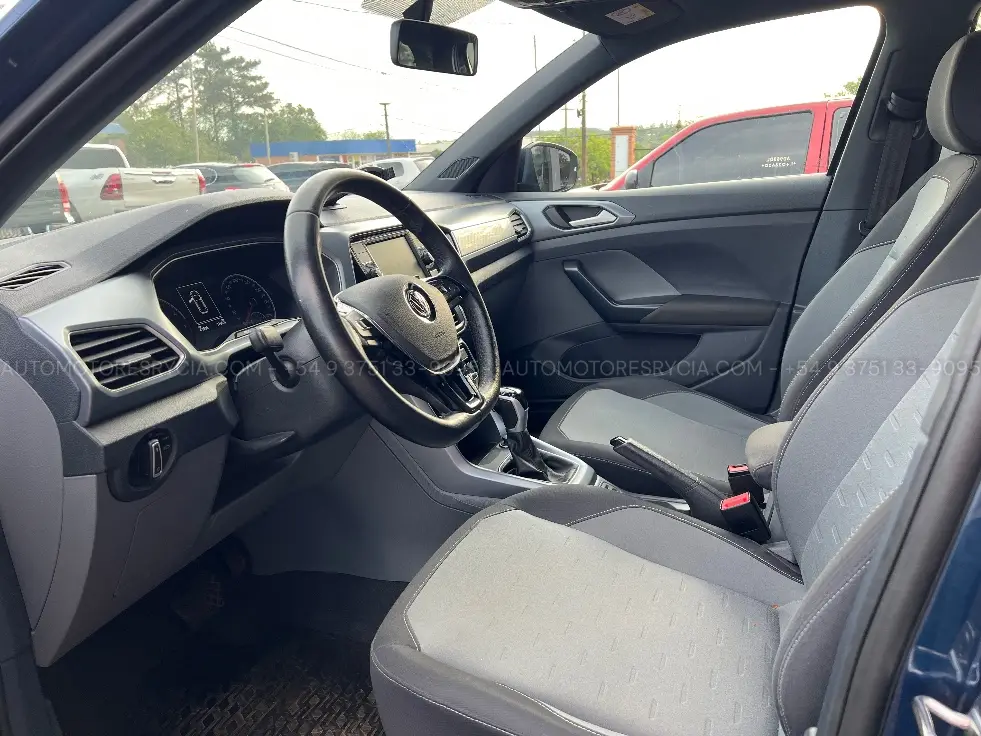 Volkswagen T-Cross – foto 5 de 10