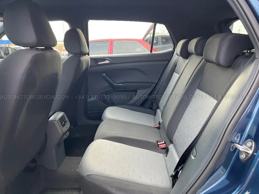 Volkswagen T-Cross – foto 10 de 10
