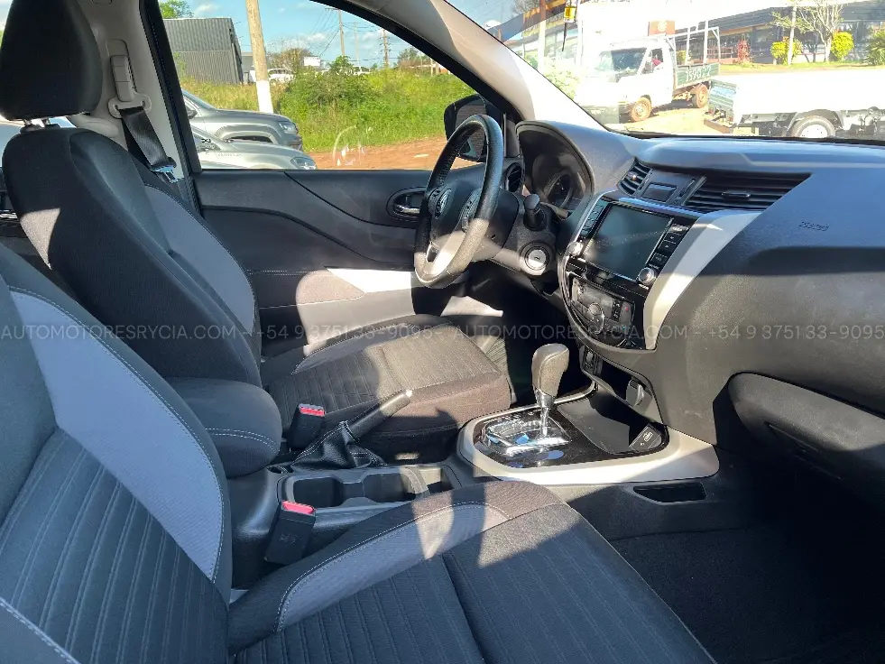 Renault Alaskan – foto 8 de 10