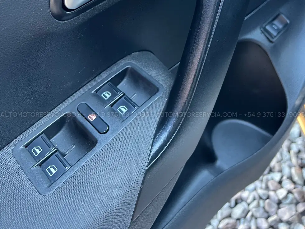 Volkswagen Polo – foto 6 de 10