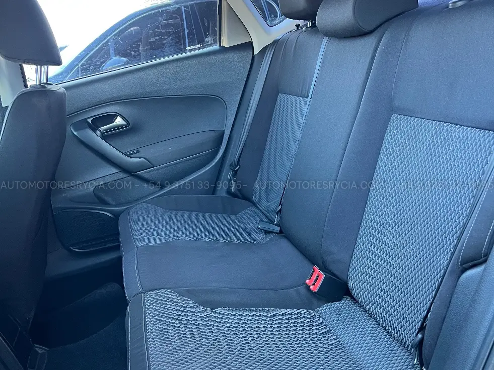 Volkswagen Polo – foto 10 de 10