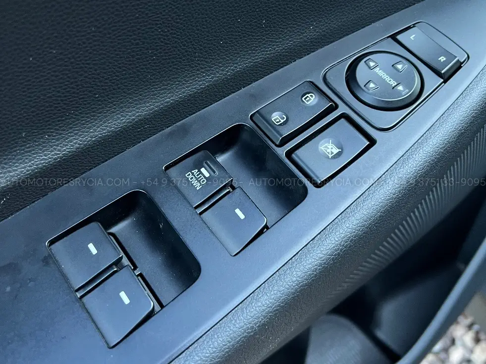 Hyundai Tucson – foto 7 de 14
