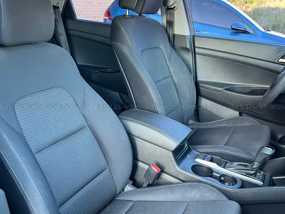 Hyundai Tucson – foto 10 de 14